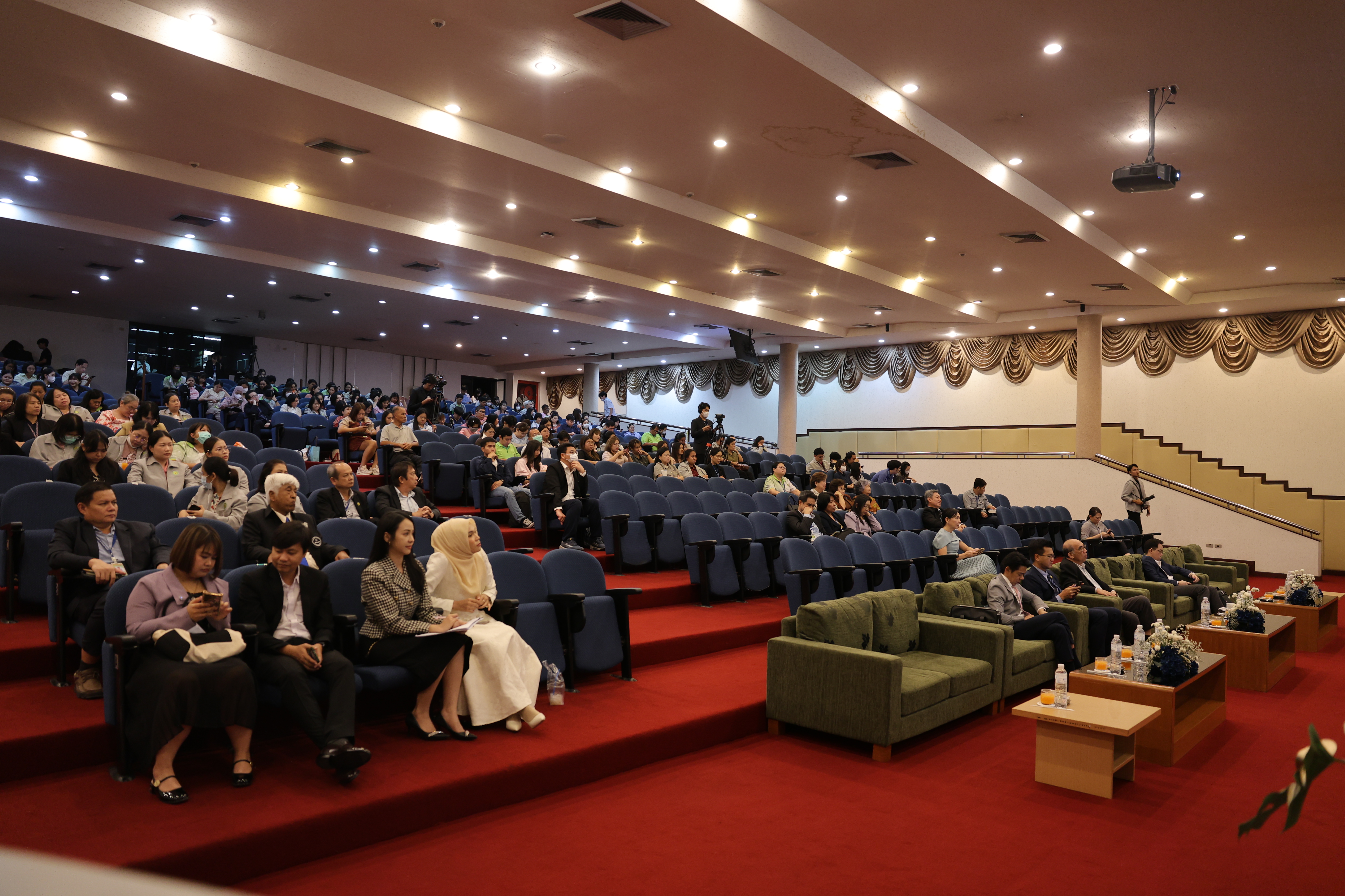 āļāļēāļāļŠāļąāļĄāļĄāļāļēāđāļāļīāļāļ§āļīāļāļēāļāļēāļĢ â127 āļāļĩ āļāļēāļāļāļēāļĨ āļāļĢ.āļāļąāđāļ§ āļĨāļāļēāļāļļāļāļĢāļĄ : āļāļļāļāļāļĢāļ°āļāļēāļĒāļ§āļīāļāļĒāļēāļĻāļēāļŠāļāļĢāđ āļŠāļĢāđāļēāļāļāļāļēāļāļāļāļēāļāļīâ