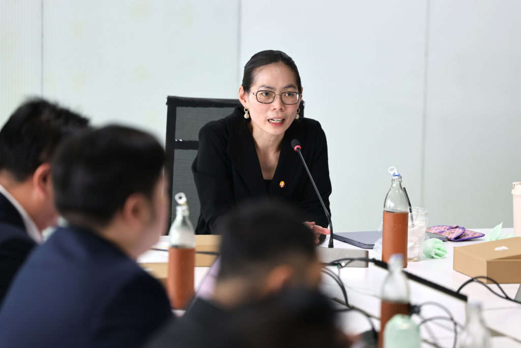 ประชุมรับฟังความคิดเห็นต่อ “คู่มือและการปรับปรุงระเบียบเพื่อส่งเสริมวิสาหกิจเพื่อสังคมของมหาวิทยาลัย (University Social Enterprise: USE)”