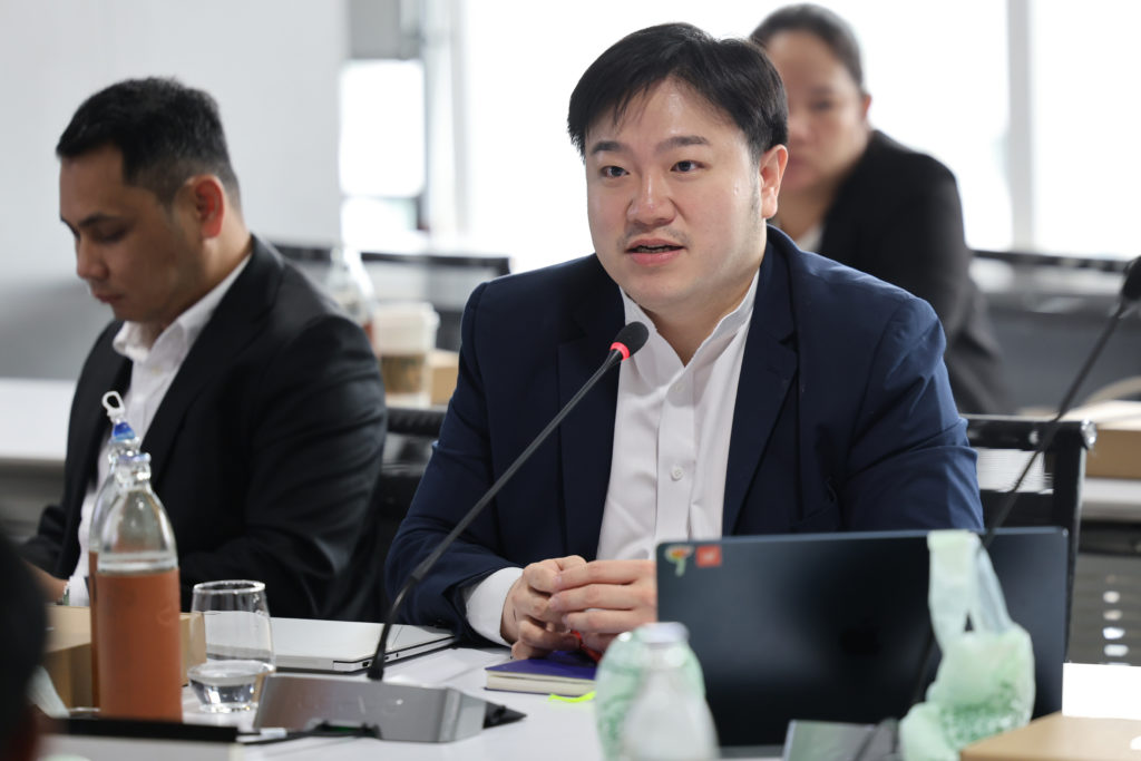 ประชุมรับฟังความคิดเห็นต่อ “คู่มือและการปรับปรุงระเบียบเพื่อส่งเสริมวิสาหกิจเพื่อสังคมของมหาวิทยาลัย (University Social Enterprise: USE)”