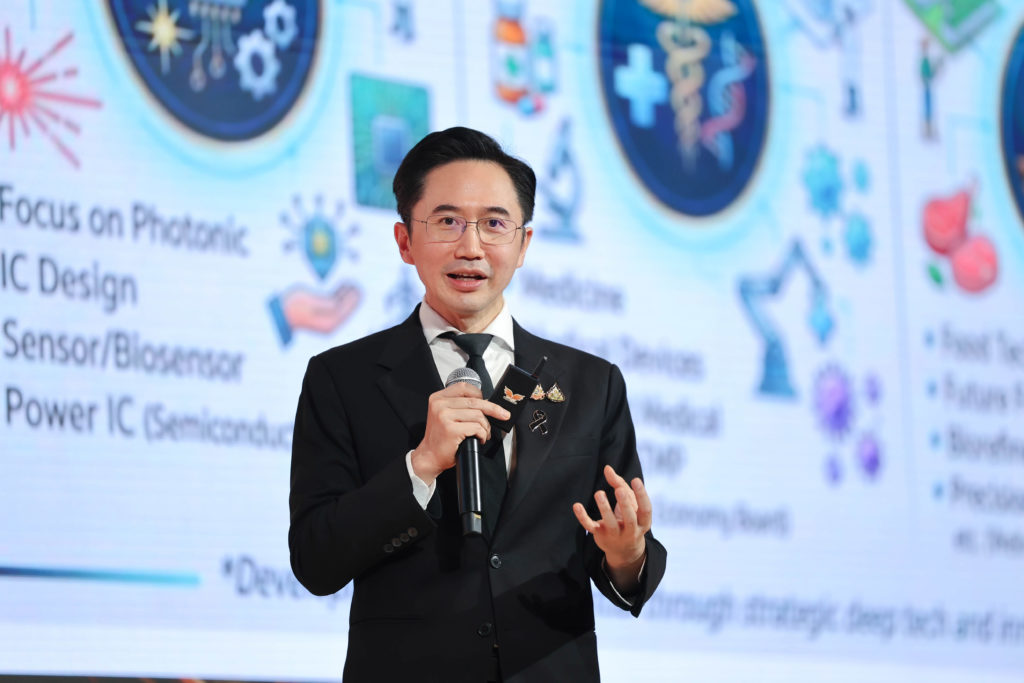 เสวนาหัวข้อ The New Opportunities of Thailand’s Food Economy
